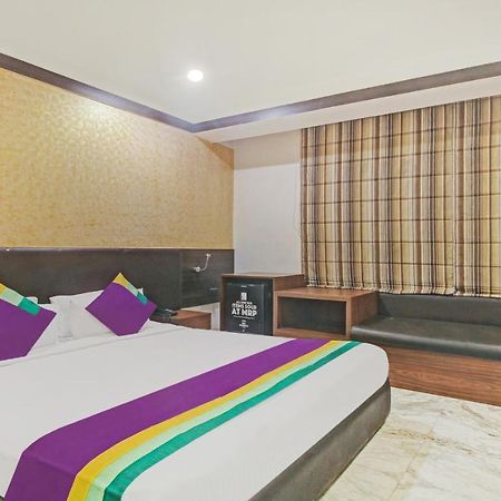 Hotel Treebo Premium Dee Empresa à Calcutta Extérieur photo
