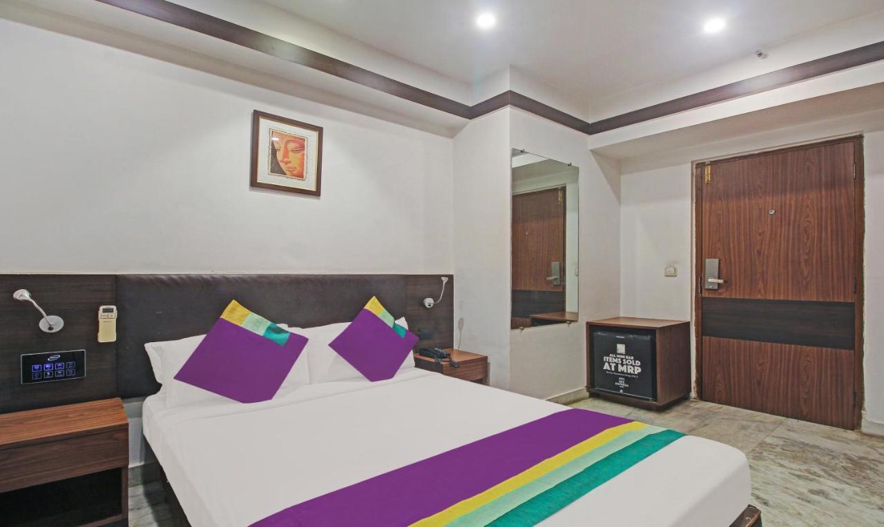 Hotel Treebo Premium Dee Empresa à Calcutta Extérieur photo