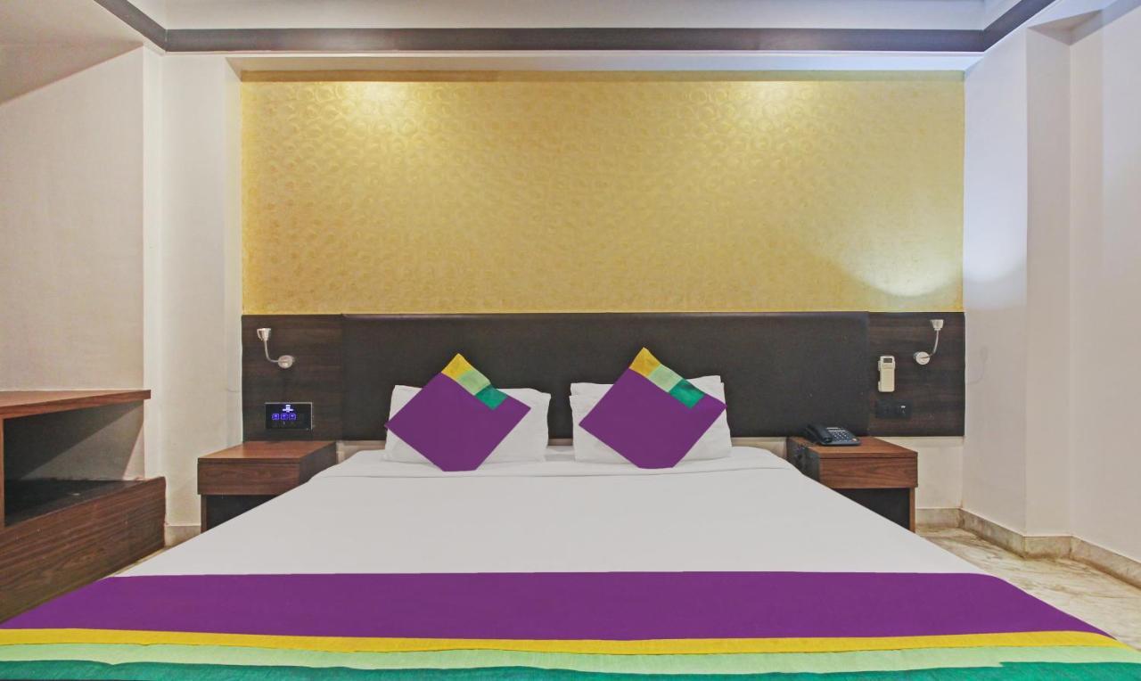 Hotel Treebo Premium Dee Empresa à Calcutta Extérieur photo