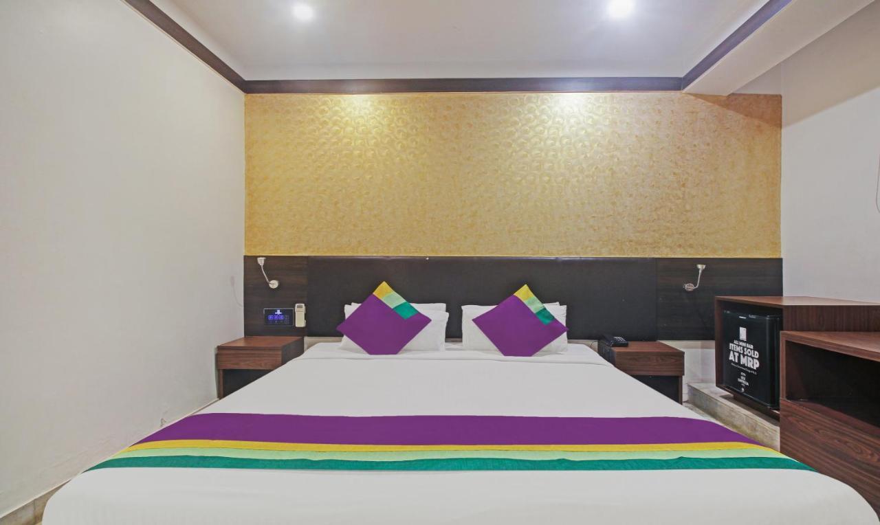 Hotel Treebo Premium Dee Empresa à Calcutta Extérieur photo