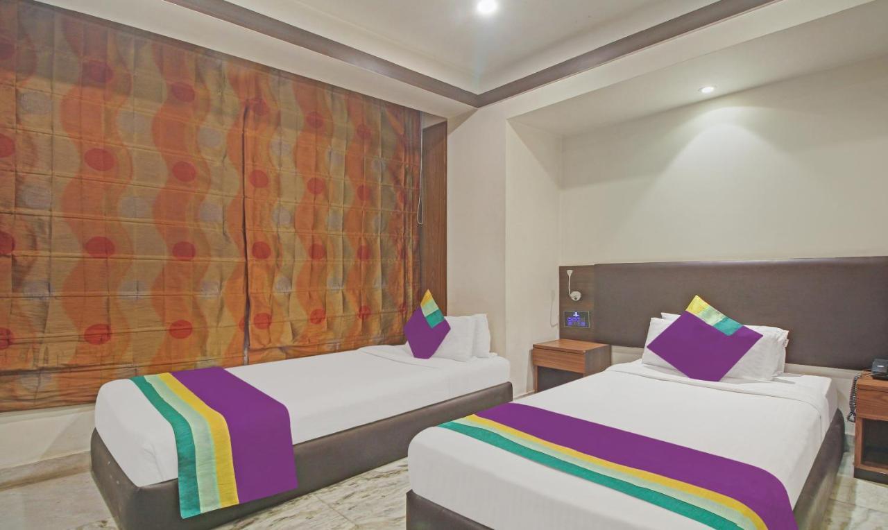 Hotel Treebo Premium Dee Empresa à Calcutta Extérieur photo